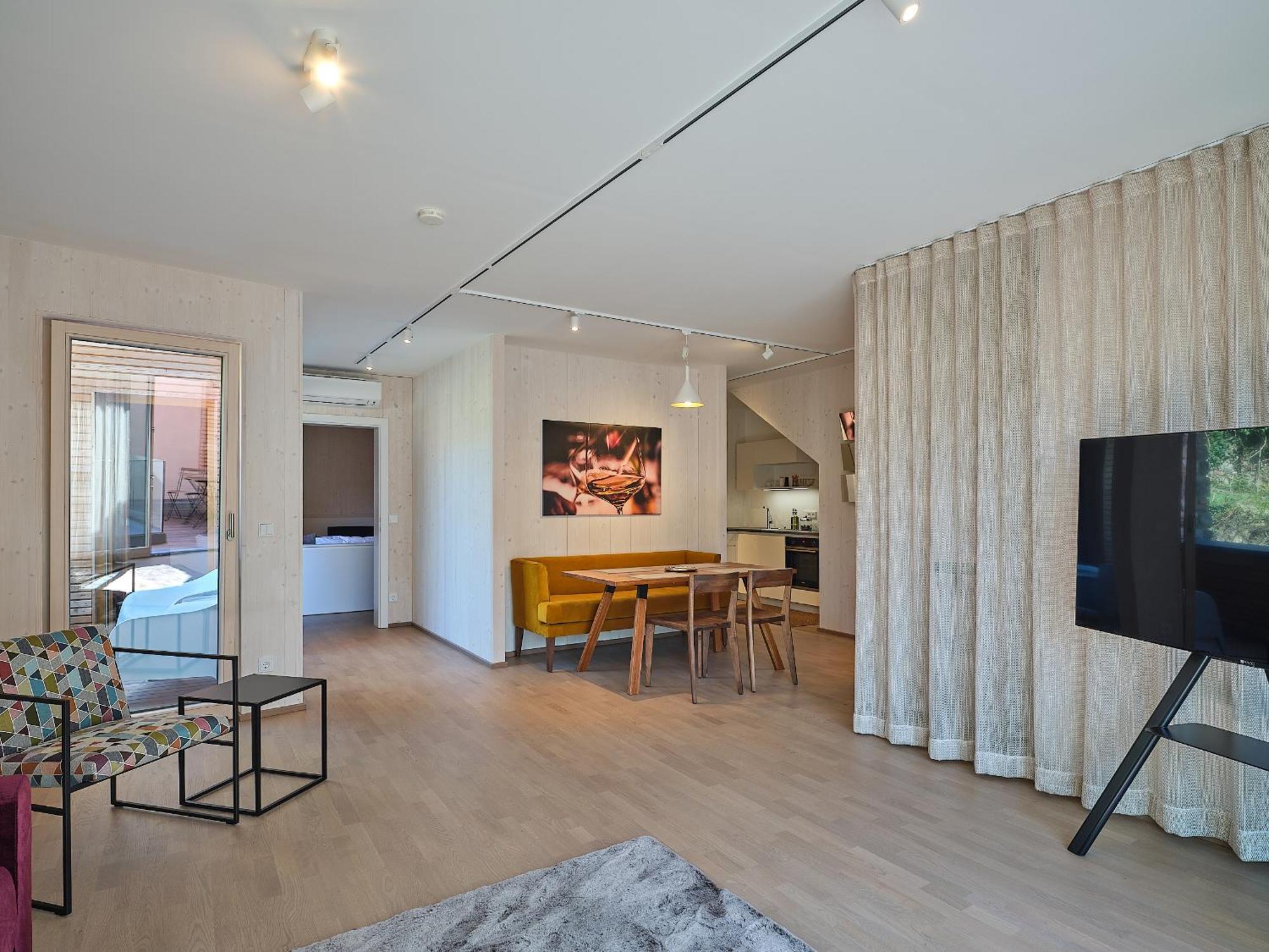 Haus Fuenf Mit 2 Apartments Und Studio-Loft Mit Terrasse Мелк Экстерьер фото